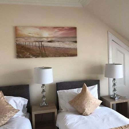 Royal Guest House Нерн Екстер'єр фото