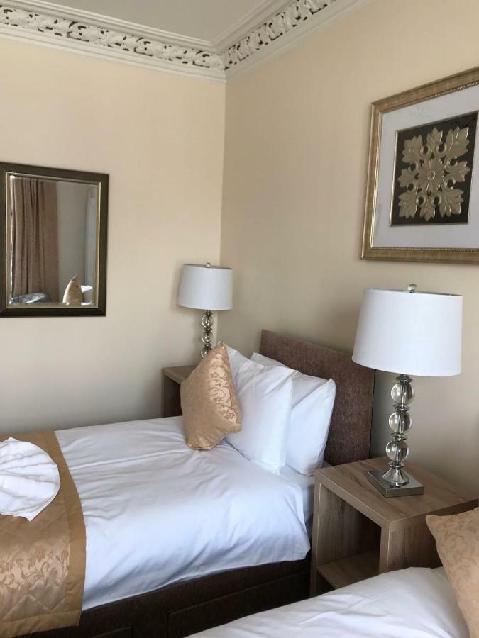 Royal Guest House Нерн Екстер'єр фото