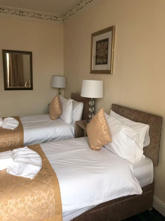 Royal Guest House Нерн Екстер'єр фото